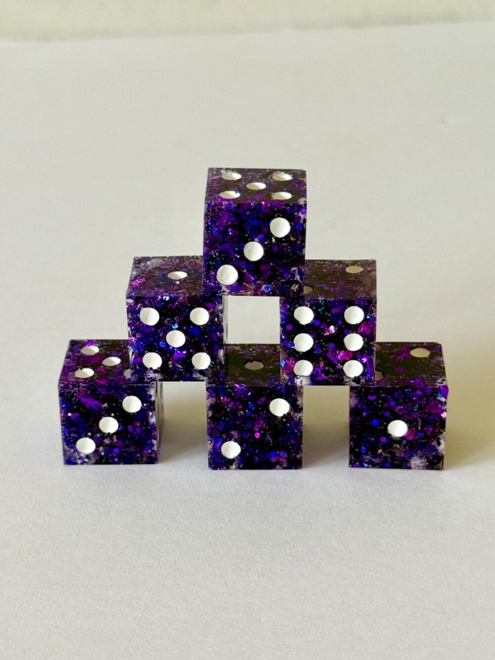 Resin Dice Set 6pcs - Violet Galaxy Glitter - Handmade Replacement Dice Games - Picture 2 of 7